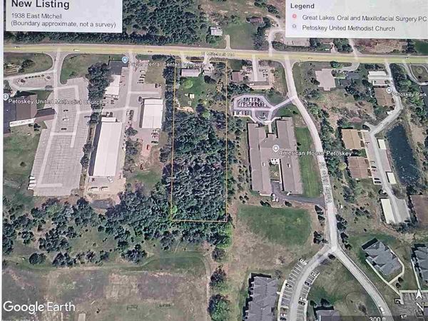 1934 E Mitchell Road, Petoskey, MI 49770