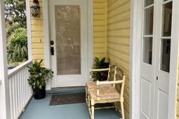 144 Queen Street photo 4
