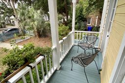 144 Queen Street photo 4