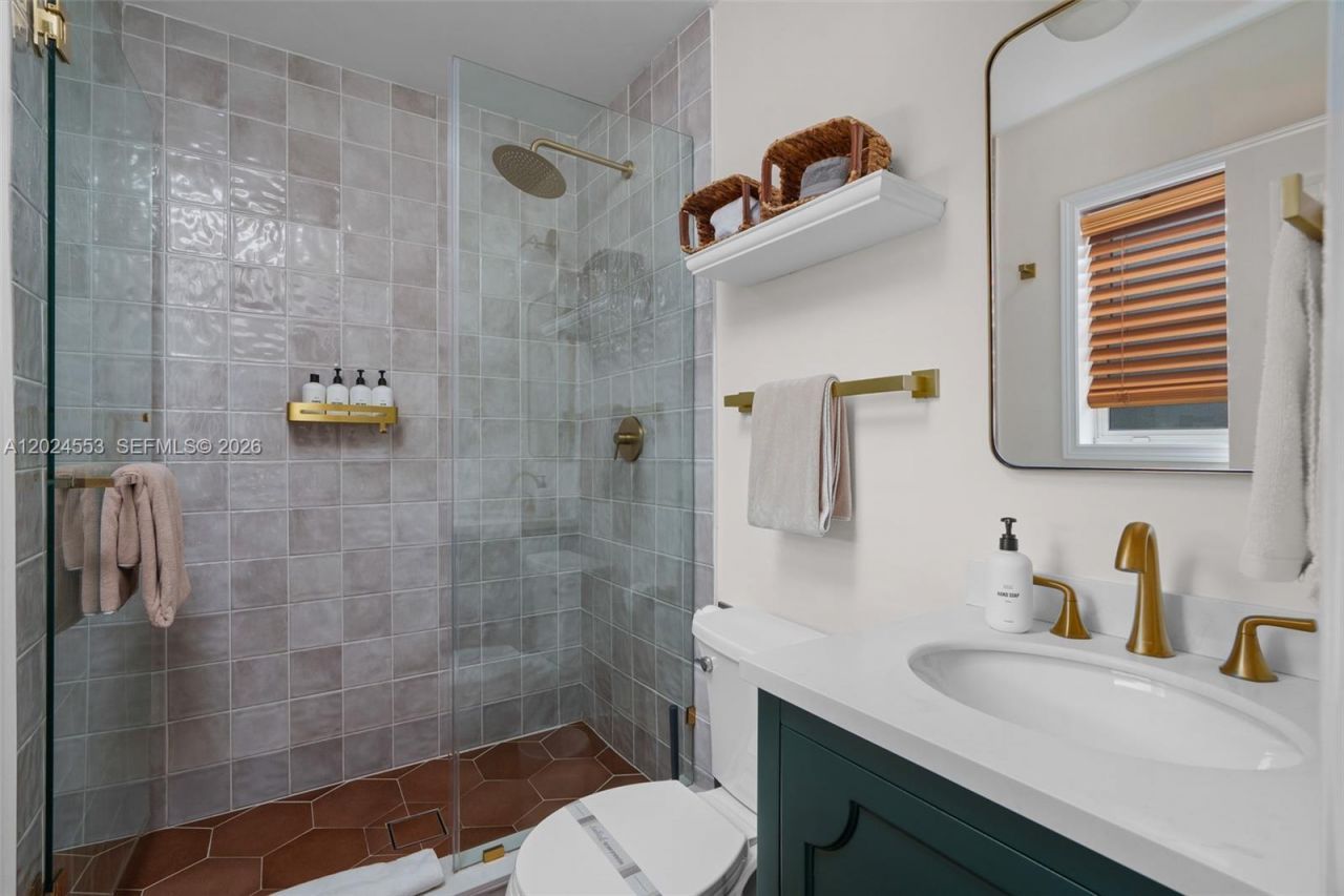 3627 NE 19th Ave , Oakland Park, FL 33308 Photo
