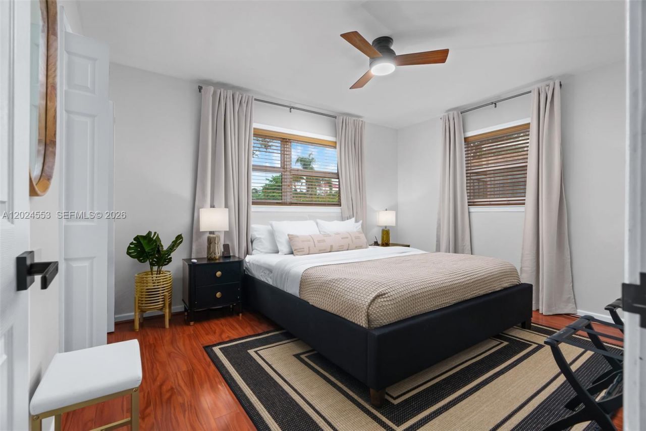 3627 NE 19th Ave , Oakland Park, FL 33308 Photo