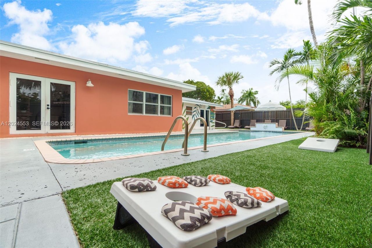 3627 NE 19th Ave , Oakland Park, FL 33308 Photo