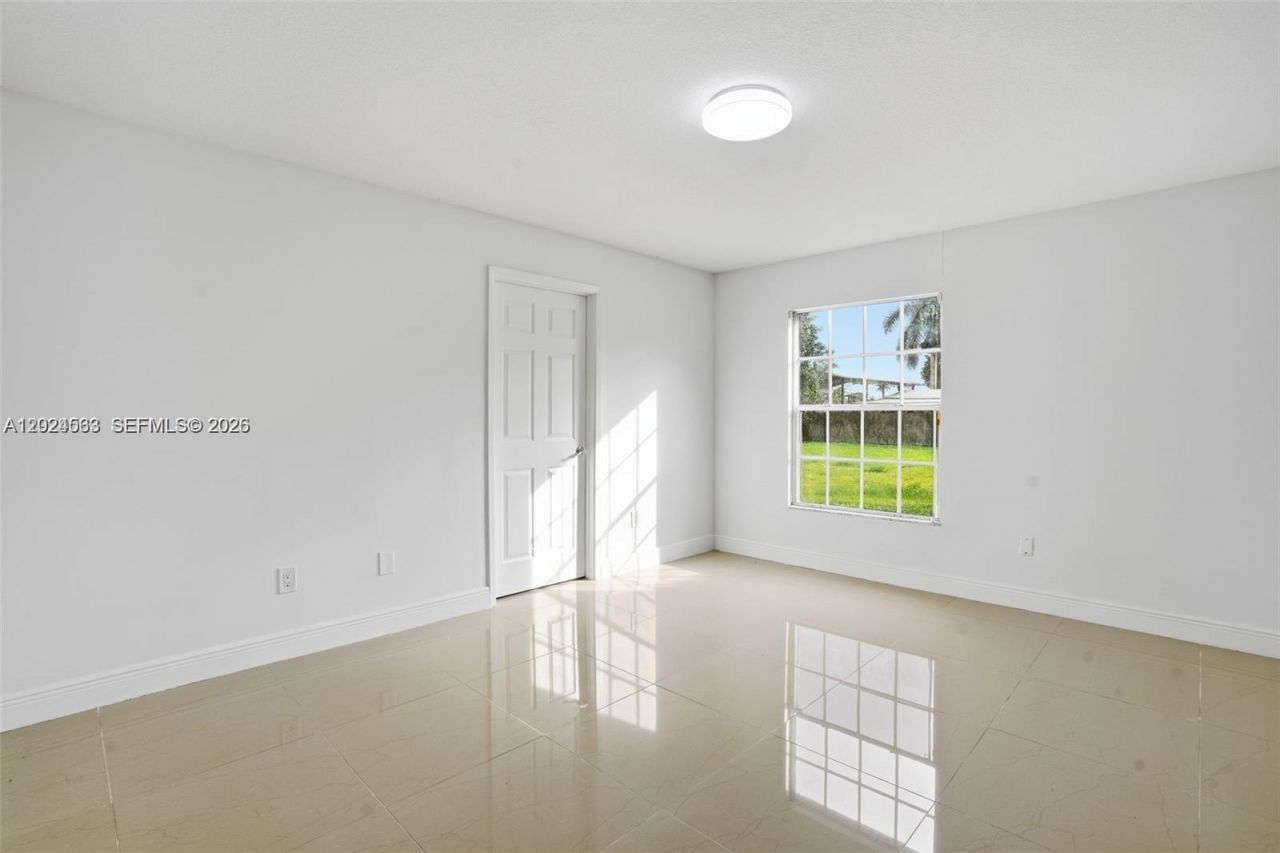 21080 SW 242nd St, Homestead, FL 33031 Photo