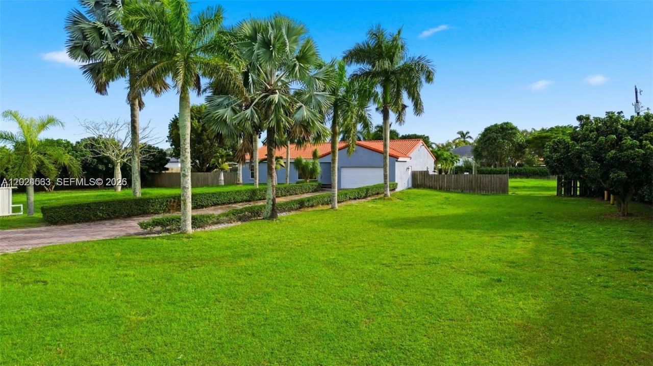 21080 SW 242nd St, Homestead, FL 33031 Photo