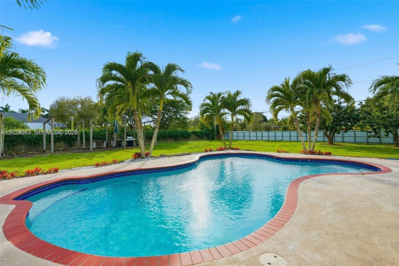 21080 SW 242nd St, Homestead, FL 33031 Photo