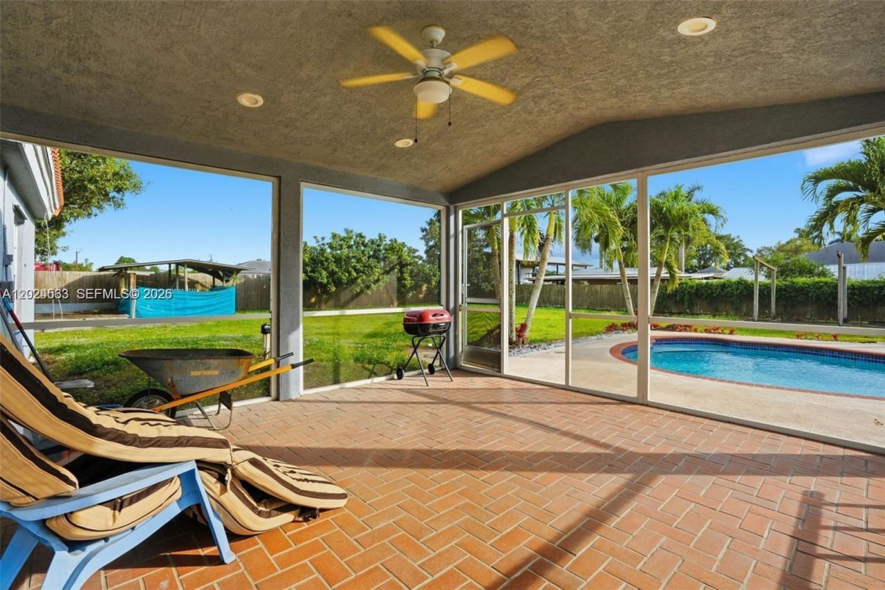 21080 SW 242nd St, Homestead, FL 33031 Photo