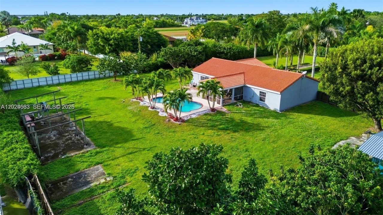 21080 SW 242nd St, Homestead, FL 33031 Photo