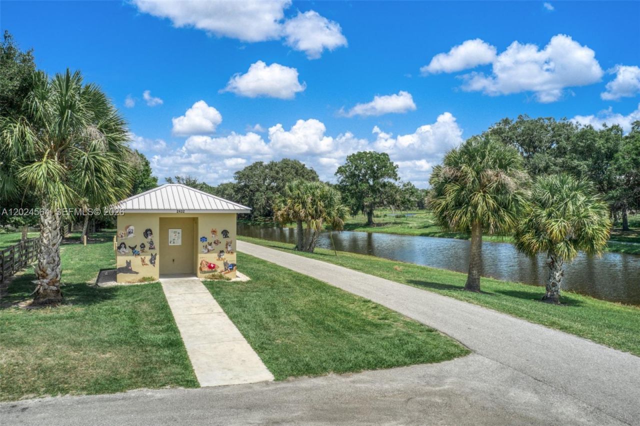 6813 Heavitree , Sebring, FL 33876 Photo