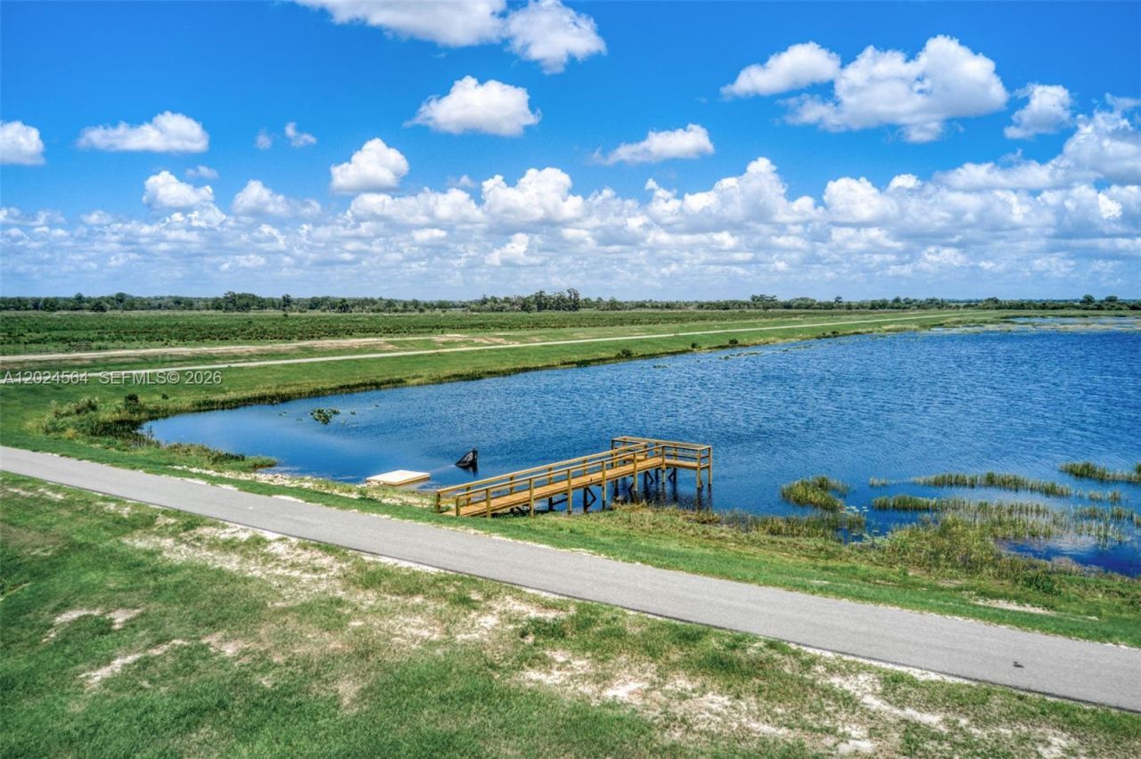 6813 Heavitree , Sebring, FL 33876 Photo