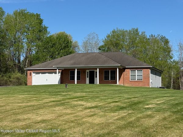 24 Mountain View Road, Amenia, NY 12501