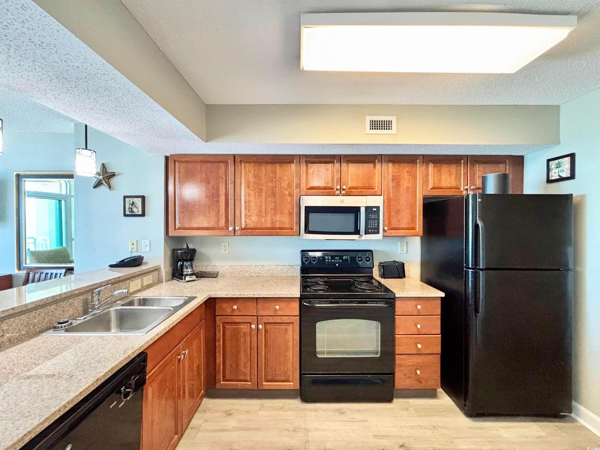 5300 N Ocean Blvd.  Photo 11