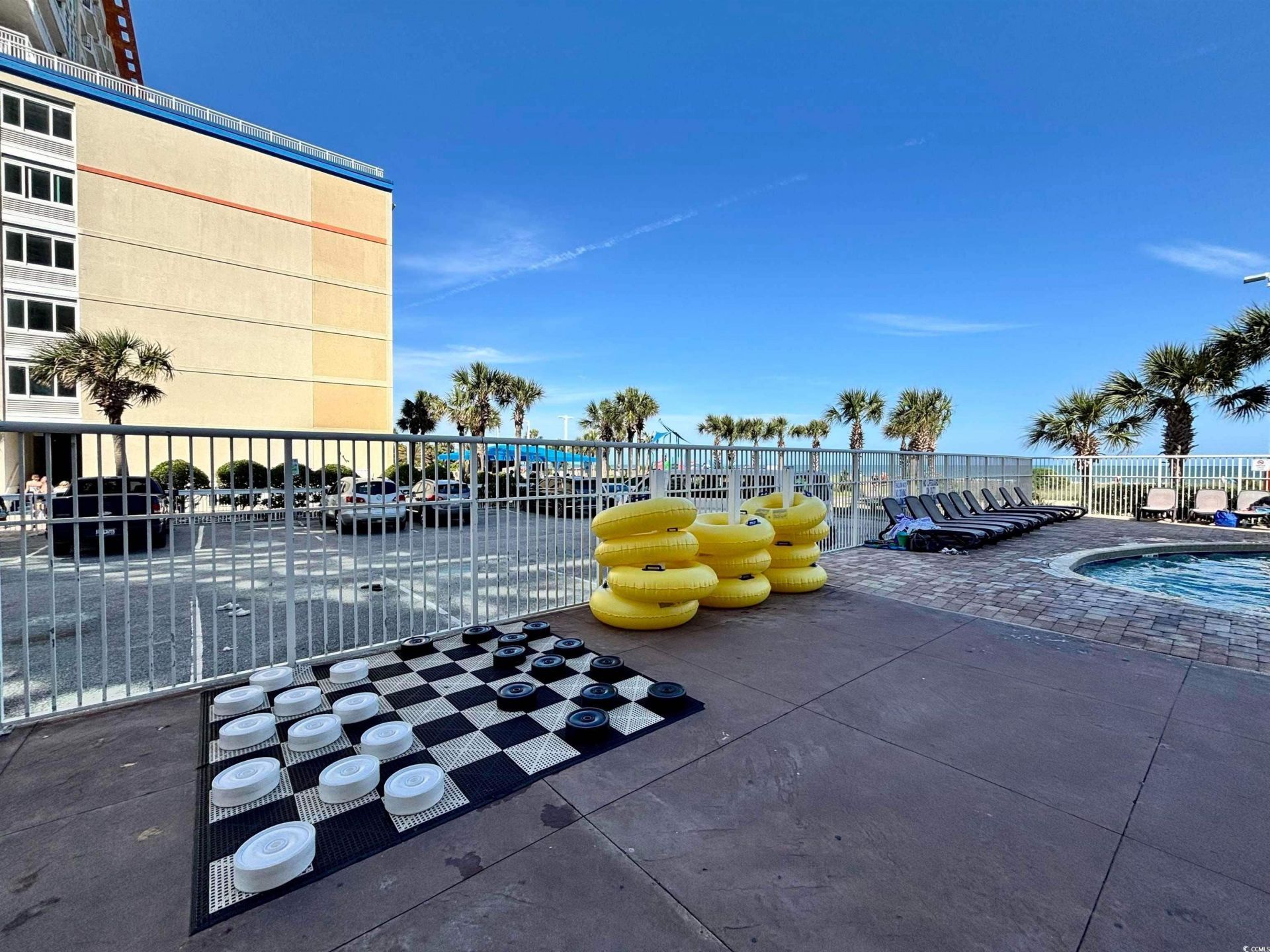 5200 N Ocean Blvd.  Photo 40