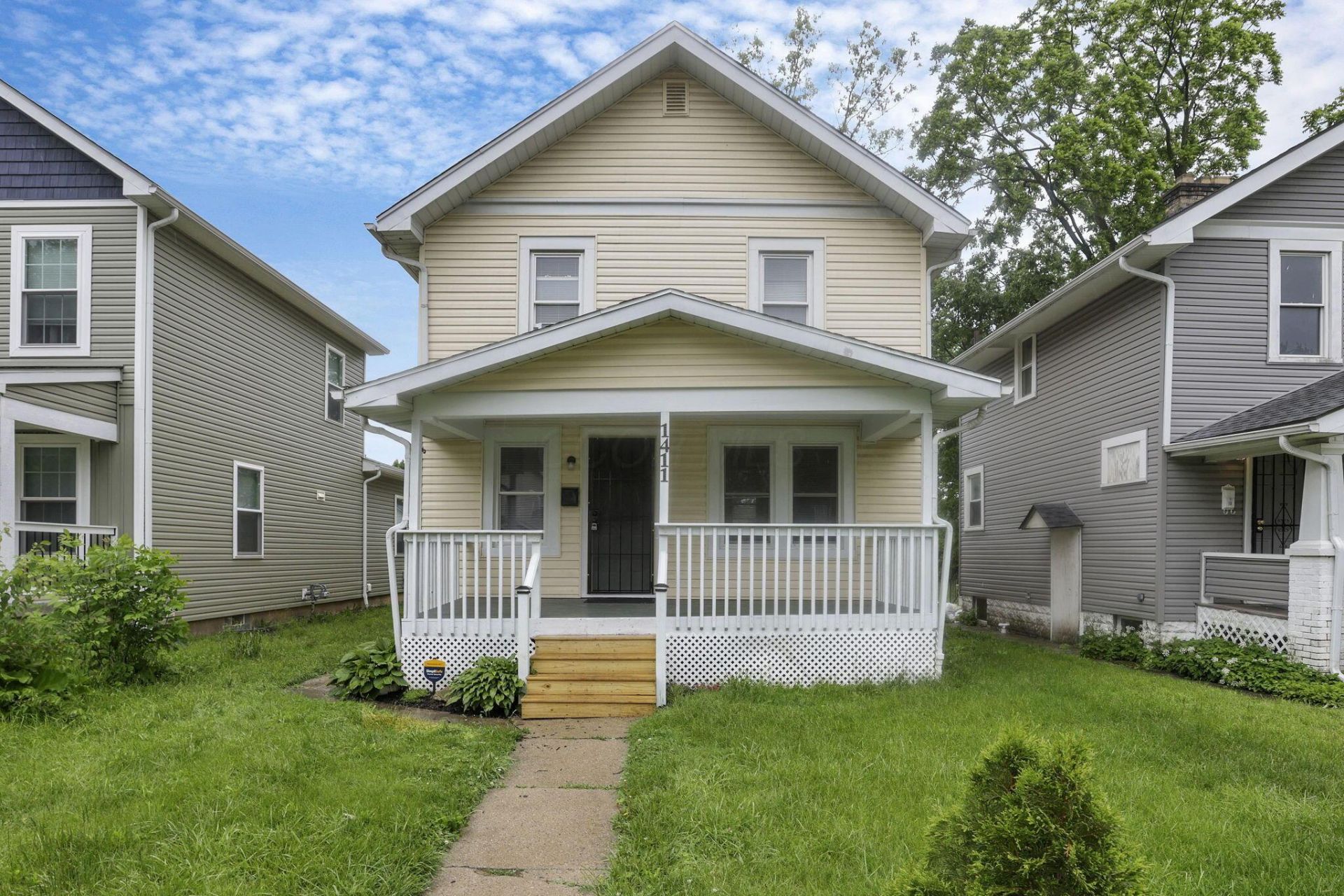 1411 Genessee Avenue, Columbus, OH 43211 Main Photo