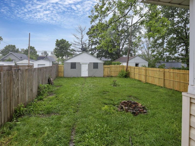 1411 Genessee Avenue, Columbus, OH 43211 Photo 29