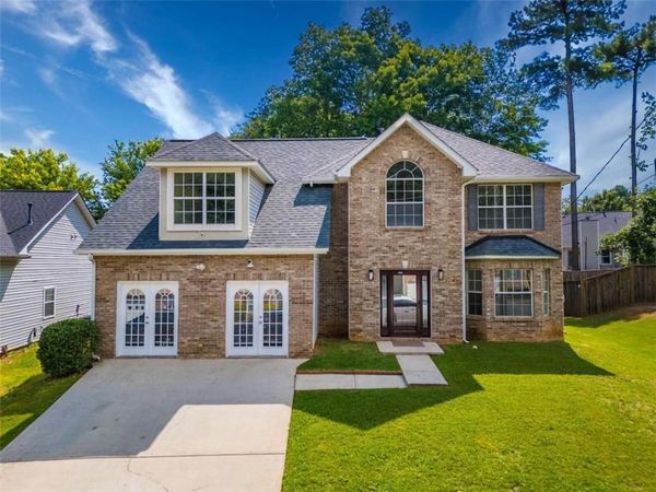 1534 Cutters Mill Drive , Lithonia, GA 30058