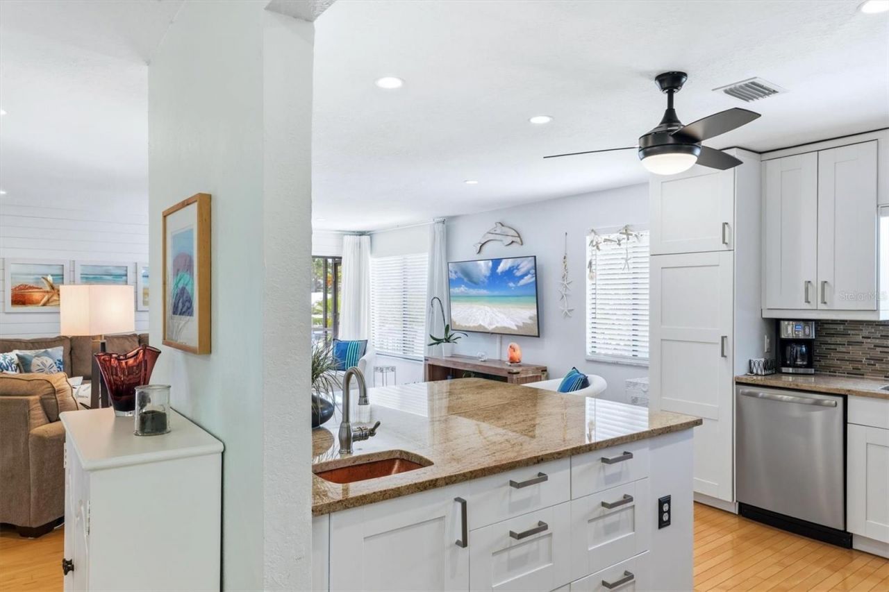 517 Kumquat Drive, Anna Maria, FL 34216 Photo