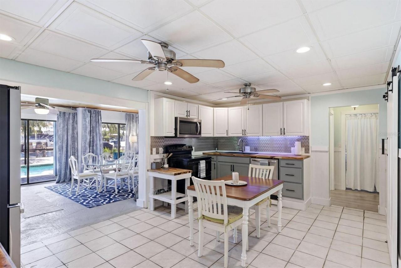 517 Kumquat Drive, Anna Maria, FL 34216 Photo