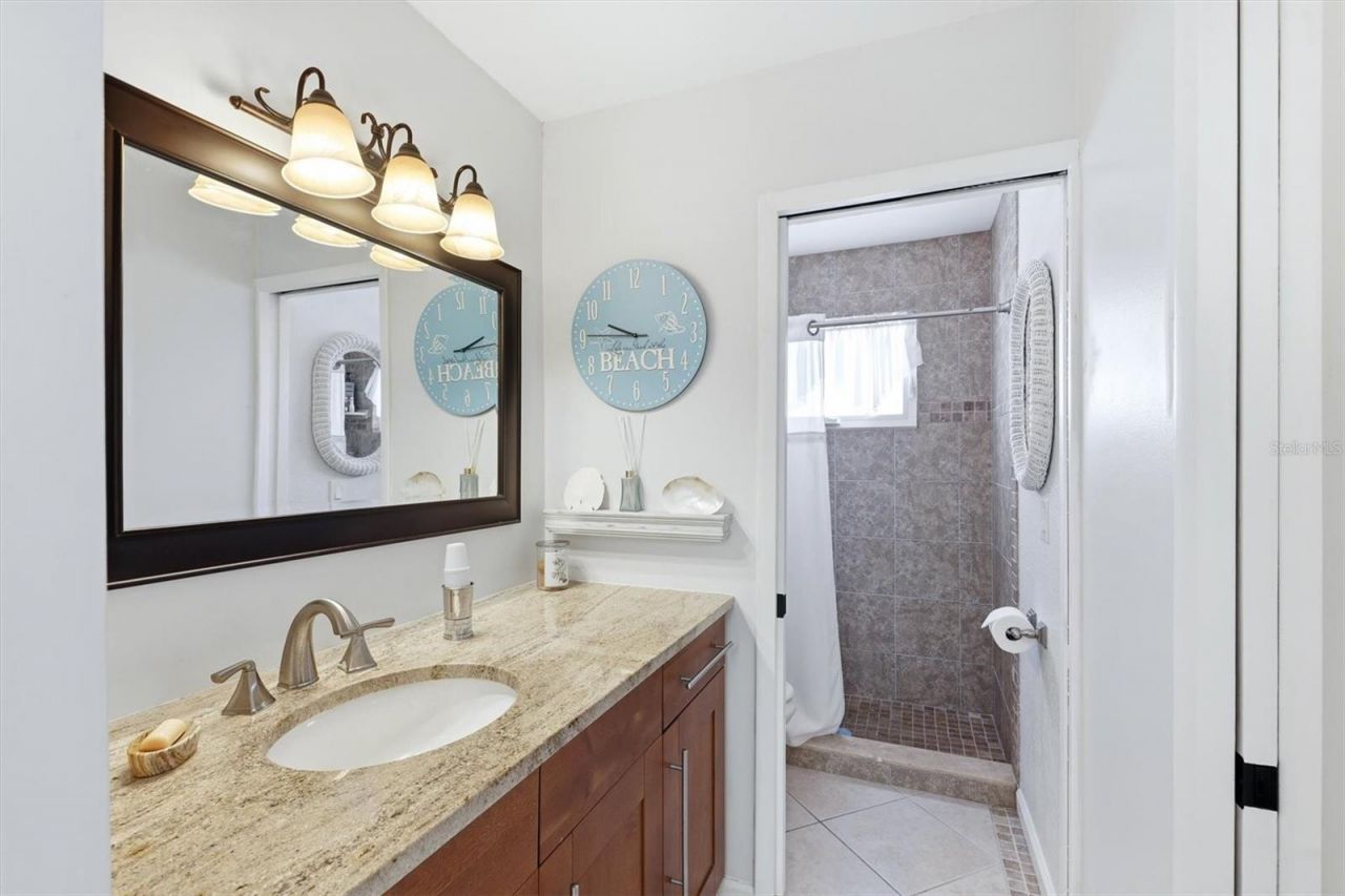 517 Kumquat Drive, Anna Maria, FL 34216 Photo