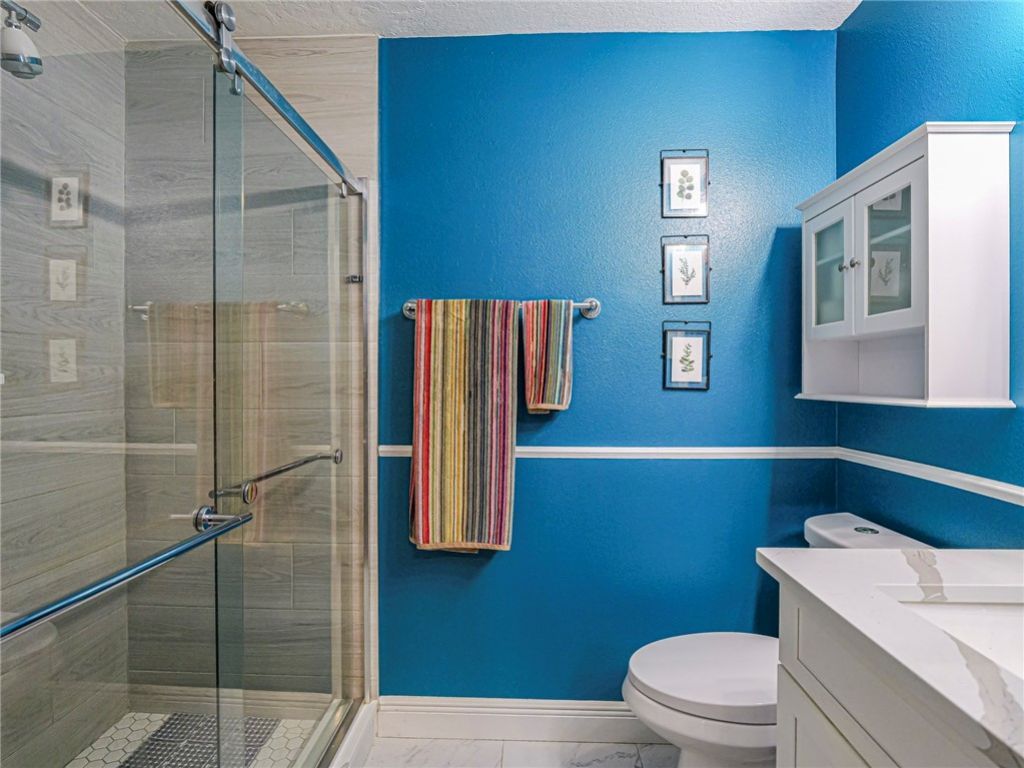 6029 Ridge Lake Circle, Vero Beach, FL 32967 Photo