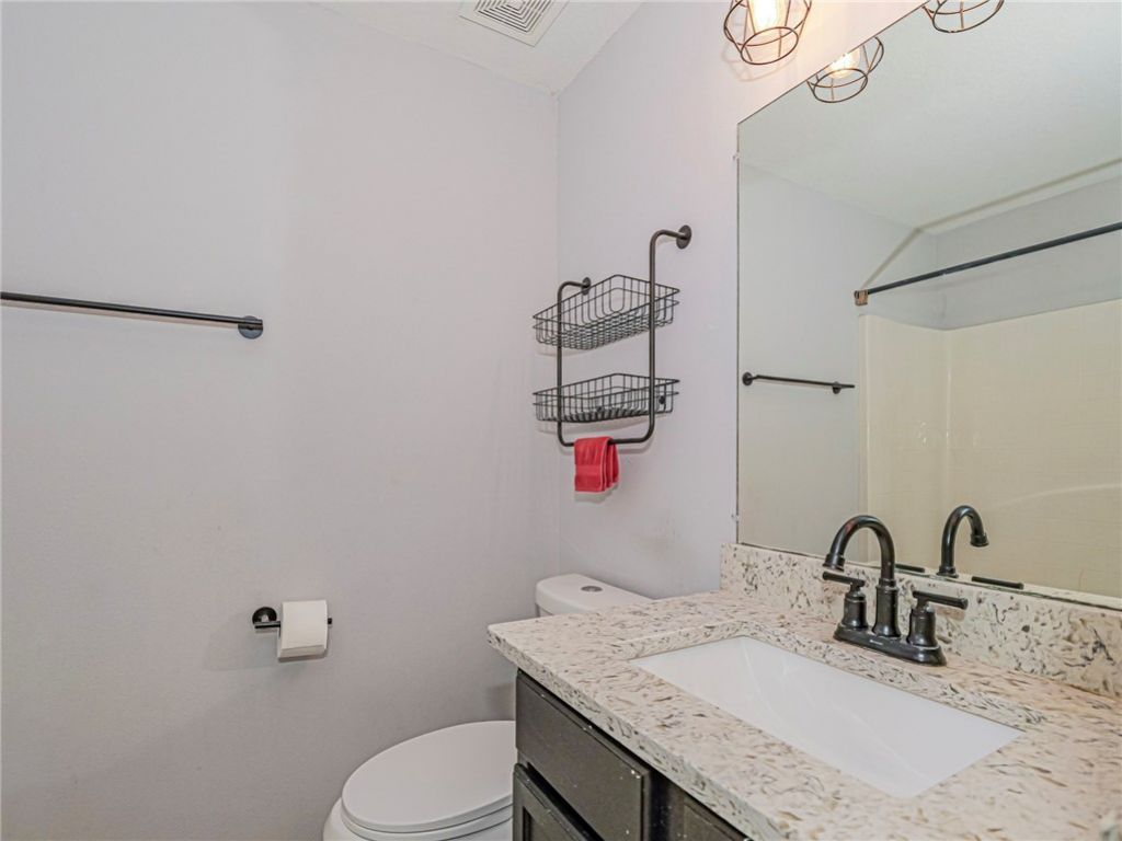 6029 Ridge Lake Circle, Vero Beach, FL 32967 Photo