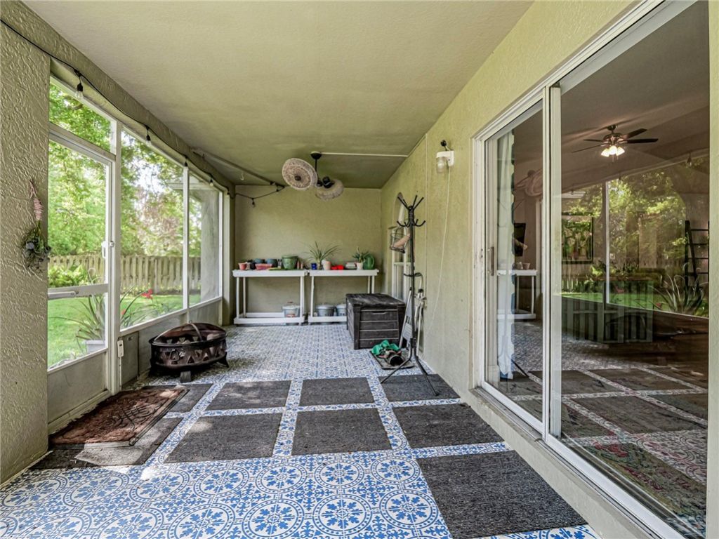 6029 Ridge Lake Circle, Vero Beach, FL 32967 Photo