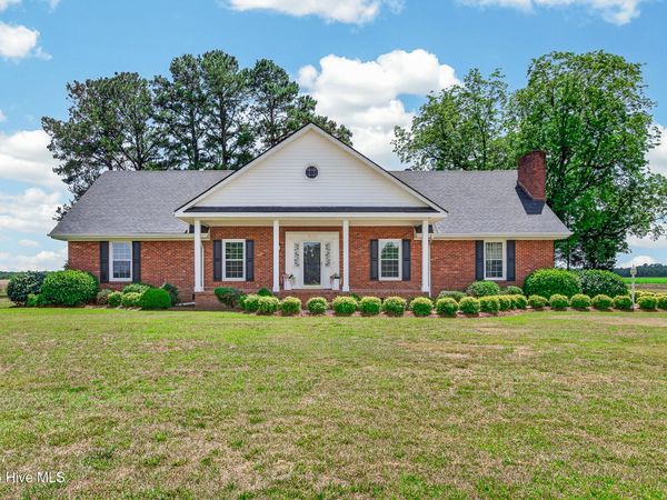 5980 Suttontown Road, Faison, NC 28341