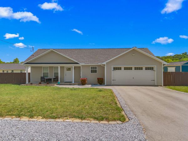 2047 Jonathan Drive, White Pine, TN 37890