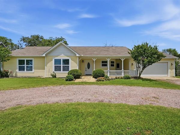 103 Seminole Drive, Gainesville, TX 76240