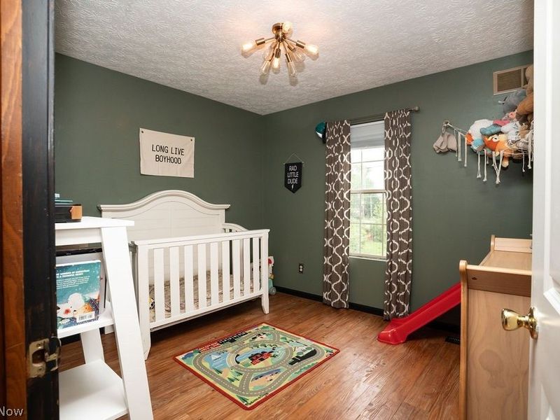 275 Hohman Avenue, Akron, OH 44319 Photo 20