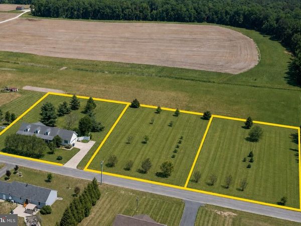 3882 BURRSVILLE ROAD , HARRINGTON, DE 19952