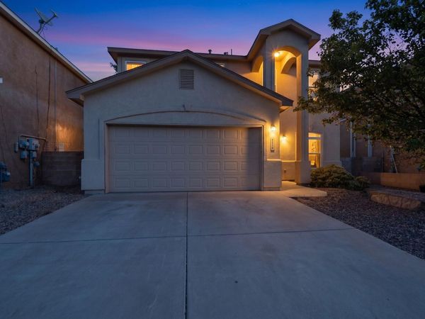 968 Molten Place NW, Albuquerque, NM 87120