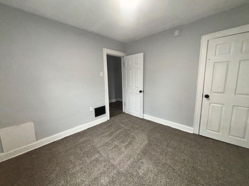 36 N Eureka Avenue, Columbus, OH 43204 Photo 9