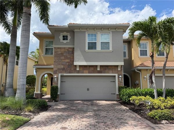10842 Alvara WAY, BONITA SPRINGS, FL 34135