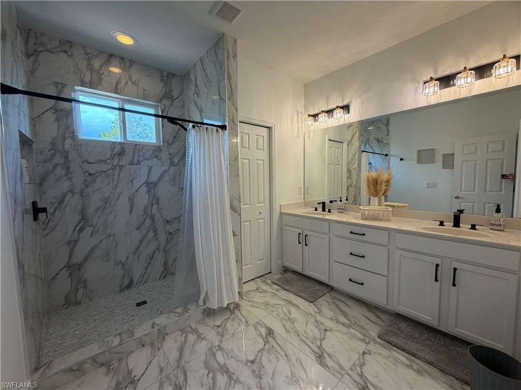 10842 Alvara Way, Bonita Springs, FL 34135 Photo