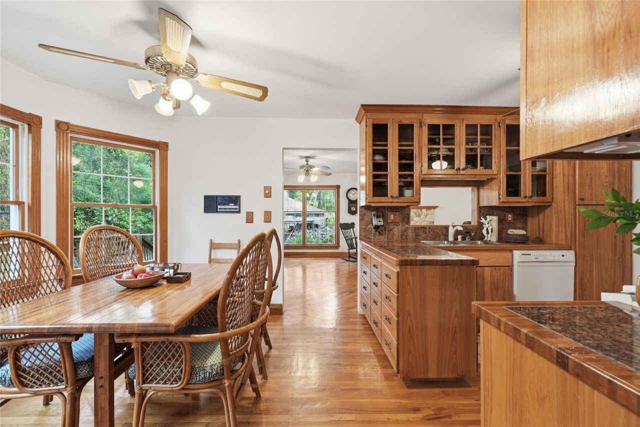 9291 NW 127th Place, Chiefland, FL 32626 Photo