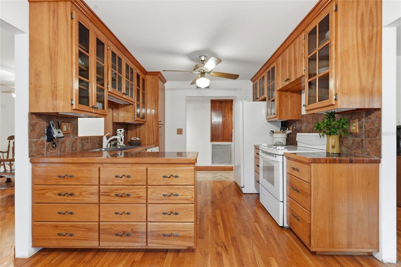 9291 NW 127th Place, Chiefland, FL 32626 Photo