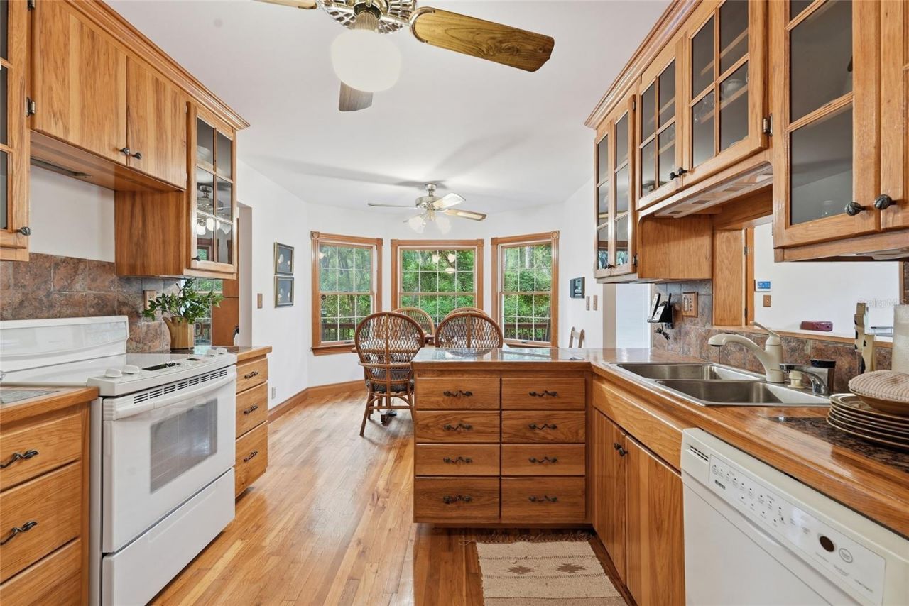 9291 NW 127th Place, Chiefland, FL 32626 Photo