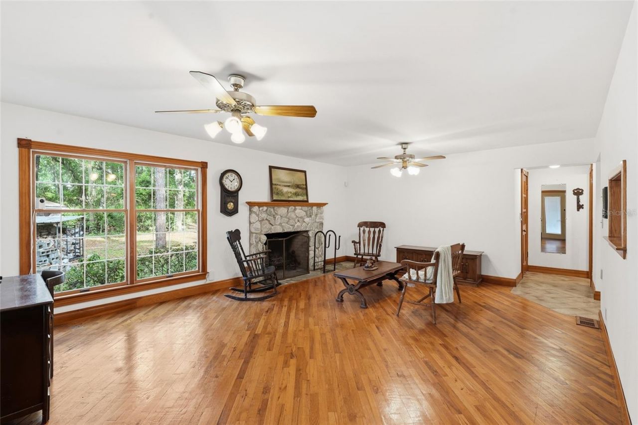 9291 NW 127th Place, Chiefland, FL 32626 Photo