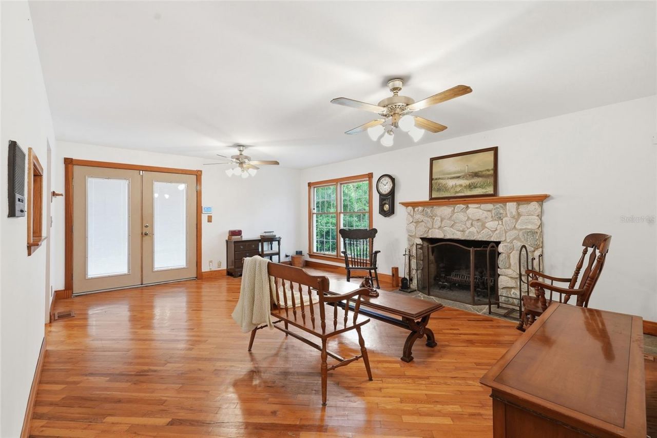 9291 NW 127th Place, Chiefland, FL 32626 Photo