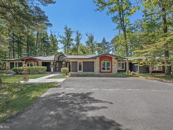 1 BRADDOCKS MILL COURT, MEDFORD, NJ 08055