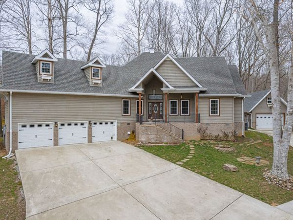 550 Laurel Crown Rd , Manchester, TN 37355