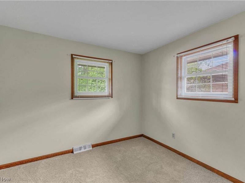 316 Thelma Drive, Sheffield Lake, OH 44054 Photo 23