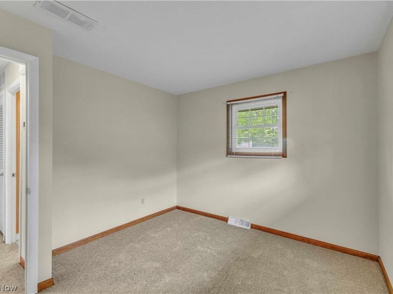316 Thelma Drive, Sheffield Lake, OH 44054 Photo 24
