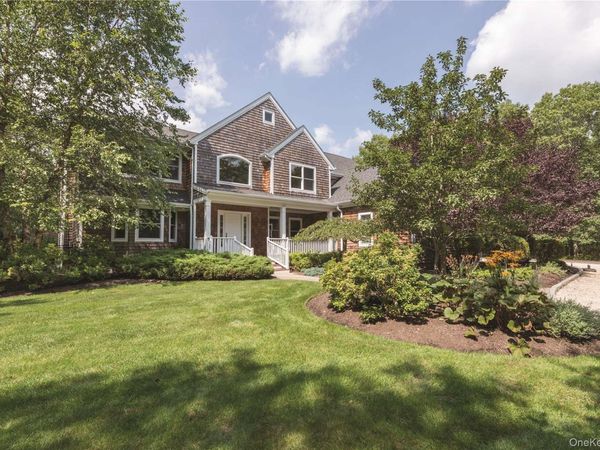 37 Arbutus Road , Quogue, NY 11959