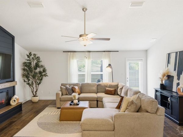 7154 Brylington Blvd, Pensacola, FL 32526
