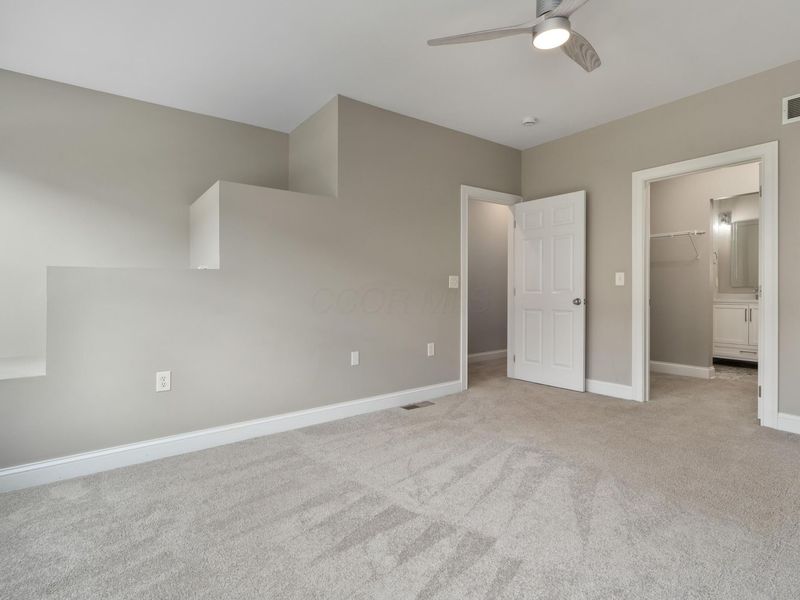 818 N 4th Street, Columbus, OH 43215 Photo 15