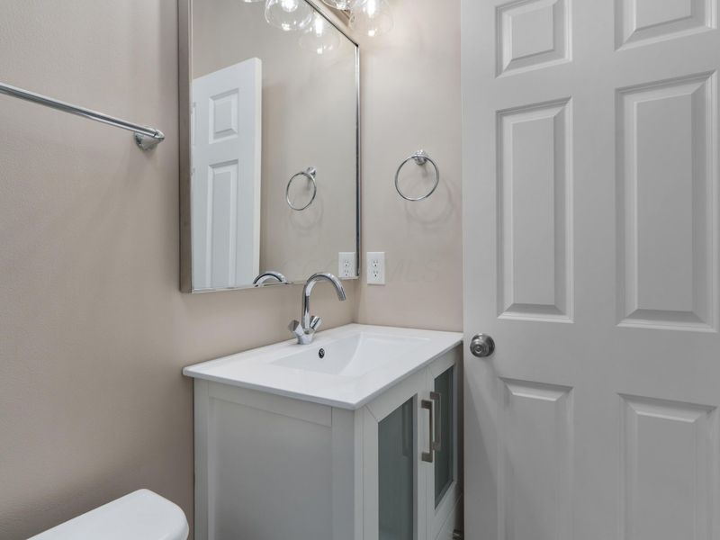 818 N 4th Street, Columbus, OH 43215 Photo 22