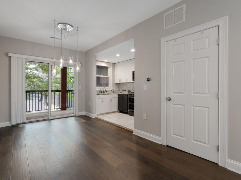 818 N 4th Street, Columbus, OH 43215 Photo 6