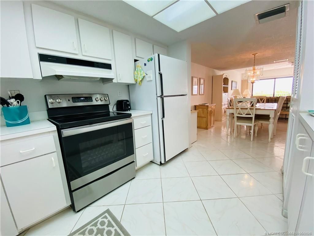 11000 S Ocean Drive, Unit 5-L, Jensen Beach, FL 34957 Photo