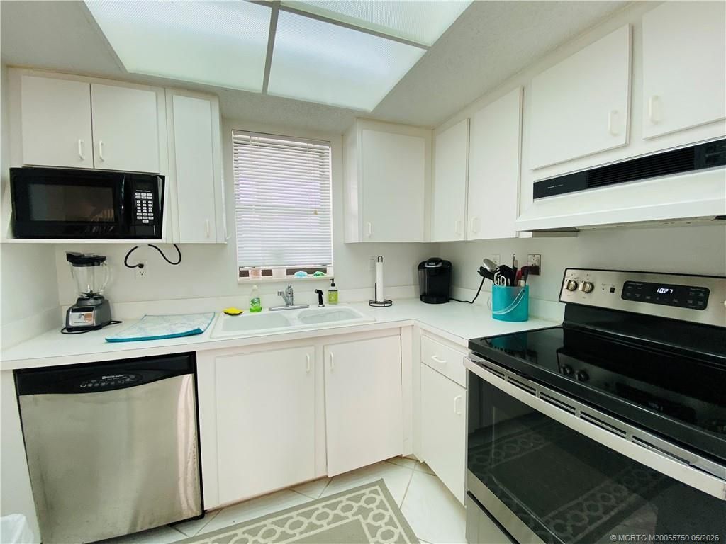 11000 S Ocean Drive, Unit 5-L, Jensen Beach, FL 34957 Photo